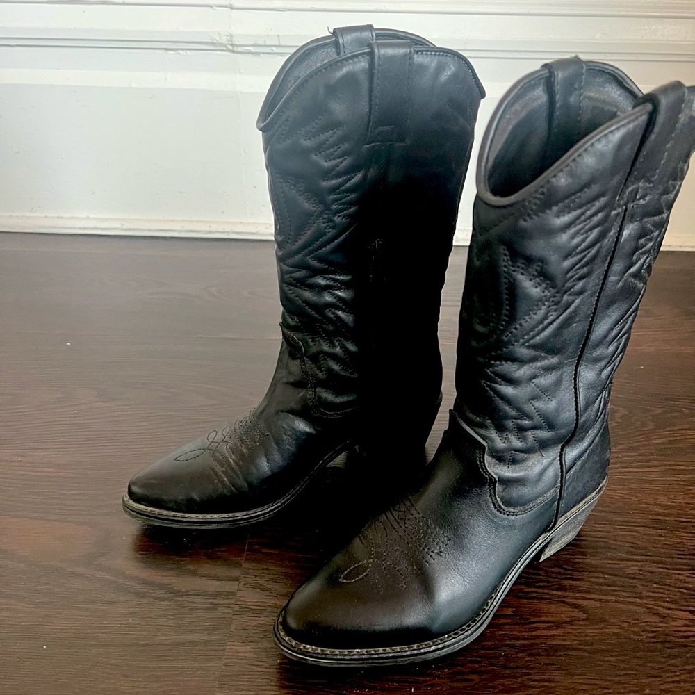 Steve Madden Hayward Black Leather Cowboy Boots size 6.5